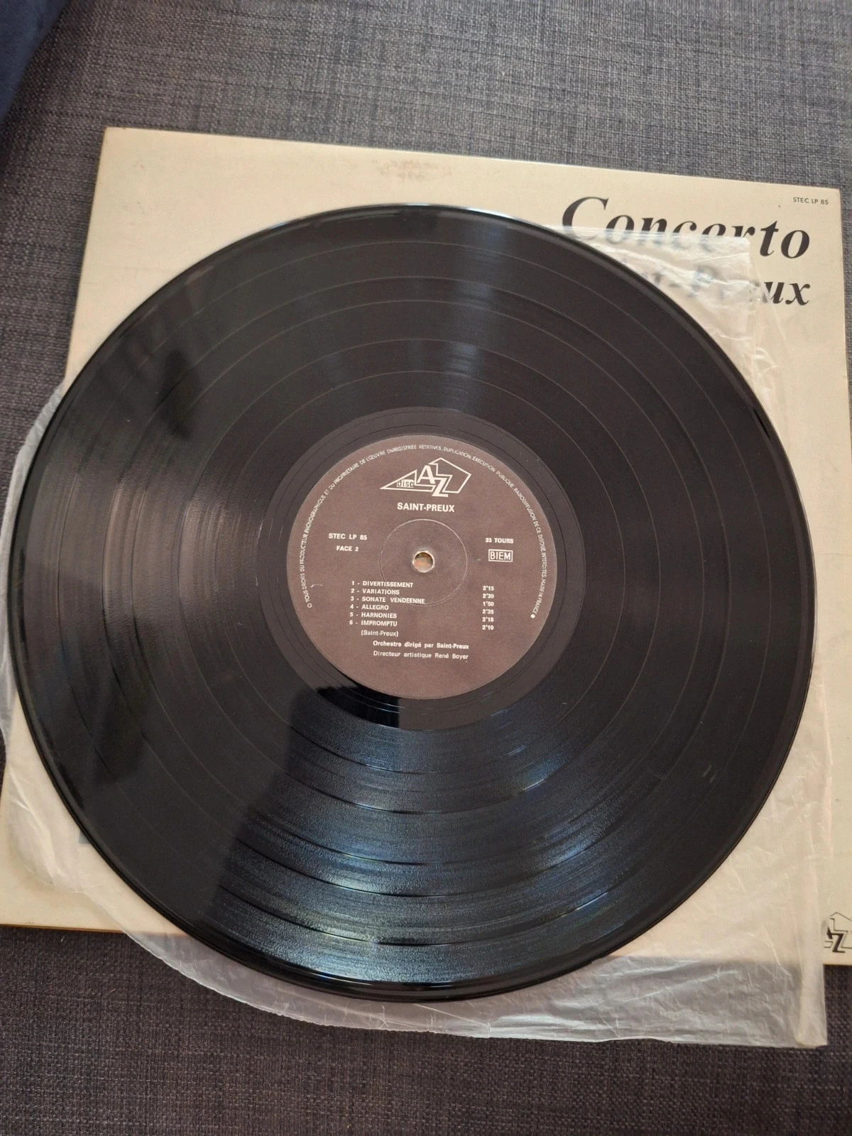33T Vinyl Saint Preux Concerto for a Voice Disc AZ – photo 6